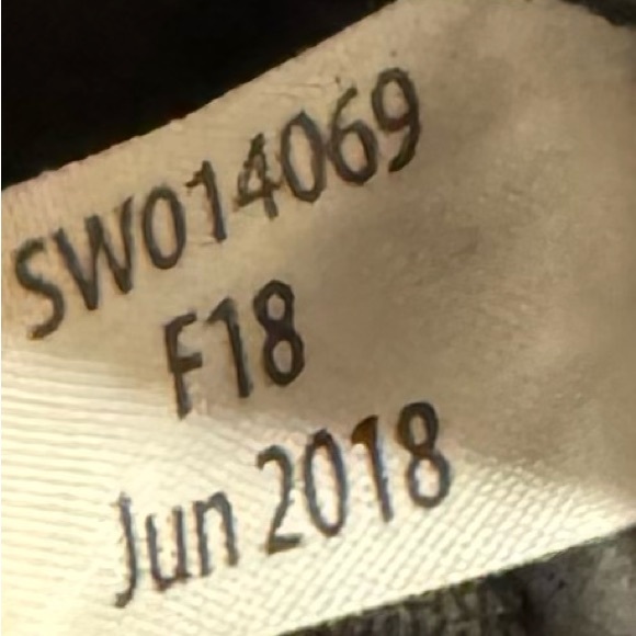 Smartwool Smartloft Zip Skirt Size XS in Black - Picture 9 of 11
